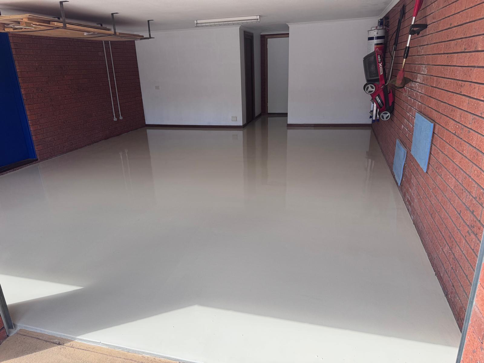 Glossy epoxy coated concrete that is easy to clean